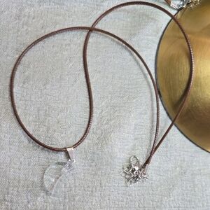 Elegant Silver and Brown Pendant Necklace